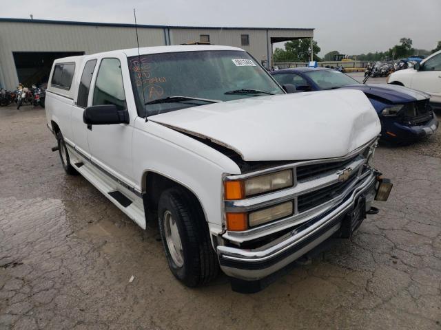 CHEVROLET GMT 400 1996 with VIN 1GCEC19R3TE203461 - Photo from auction