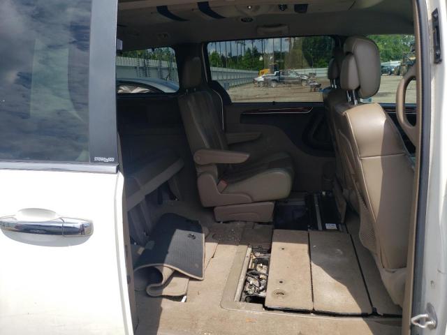 Photo 6 from auction – 2013 CHRYSLER TOWN & COU with VIN 2C4RC1GG0DR694594