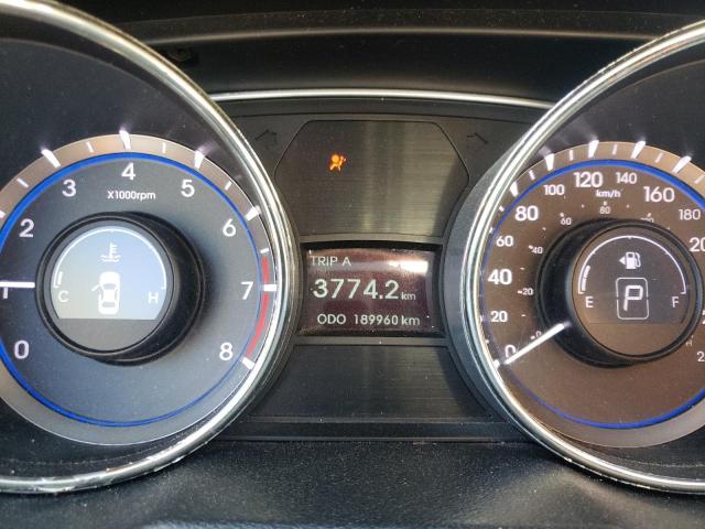 Photo 8 from auction – 2011 HYUNDAI SONATA SE with VIN 5NPEC4AC4BH205792