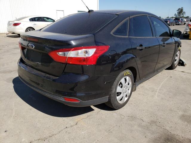 Photo 4 from auction – 2013 FORD FOCUS S with VIN 1FADP3E23DL164443