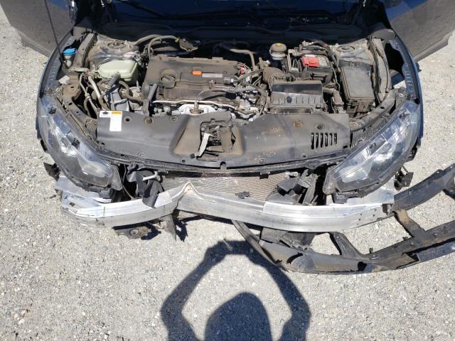 Photo 7 from auction – 2017 HONDA CIVIC LX with VIN 2HGFC2F52HH534433