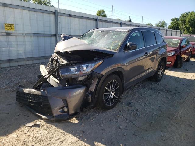 Photo 2 from auction – 2017 TOYOTA HIGHLANDER with VIN 5TDJZRFH0HS438263