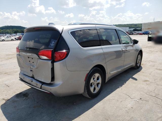 Photo 4 from auction – 2017 CHRYSLER PACIFICA T with VIN 2C4RC1EG9HR643829