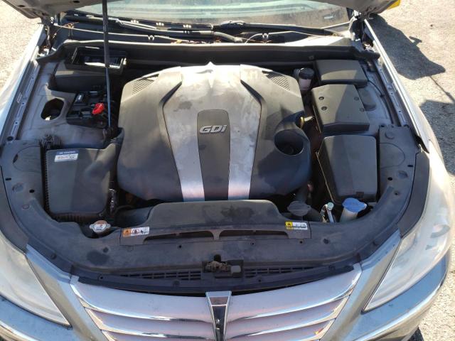 Photo 7 from auction – 2014 HYUNDAI GENESIS 3. with VIN KMHGC4DD0EU263160