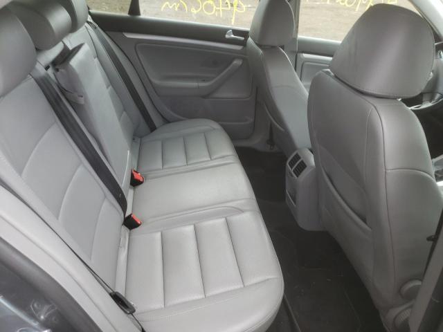 Photo 6 from auction – 2008 VOLKSWAGEN JETTA WOLF with VIN 3VWRJ71K18M136494
