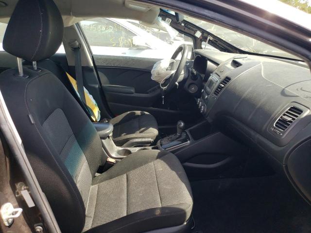 Photo 5 from auction – 2018 KIA FORTE LX with VIN 3KPFK4A73JE216554