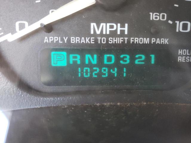 Photo 8 from auction – 2002 CHEVROLET SILVERADO with VIN 1GCEC14V22Z148612