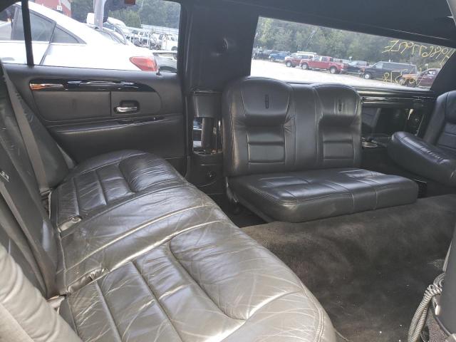 Photo 6 from auction – 2000 LINCOLN TOWN CAR E with VIN 1L1FM81W3YY810829