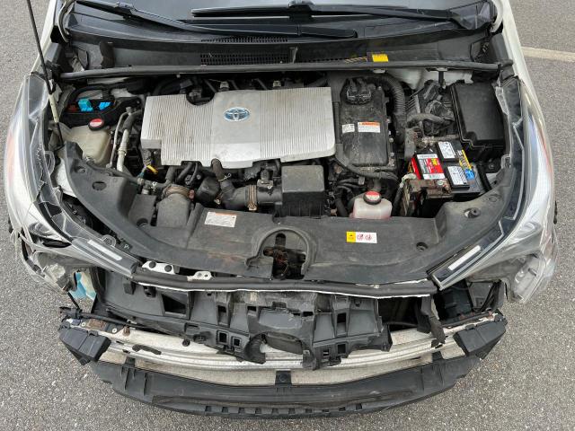 Photo 7 from auction – 2016 TOYOTA PRIUS with VIN JTDKARFU7G3015835
