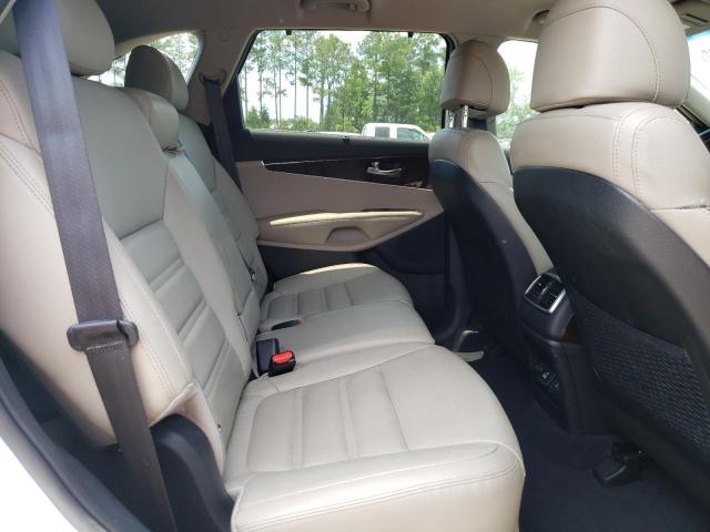 Photo 6 from auction – 2017 KIA SORENTO EX with VIN 5XYPH4A55HG314077
