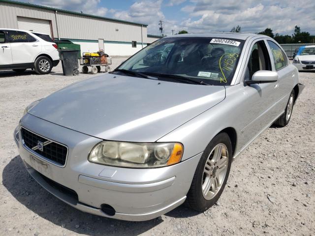 Photo 2 from auction – 2005 VOLVO S60 with VIN YV1RS640752470000