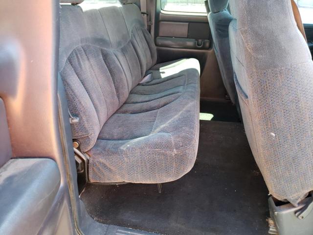 Photo 6 from auction – 1999 CHEVROLET SILVERADO with VIN 1GCEC19T8XZ136575
