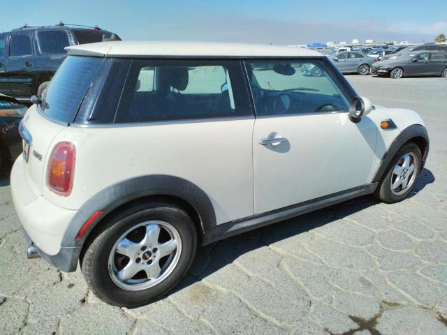Photo 4 from auction – 2007 MINI COOPER with VIN WMWMF33587TT53987