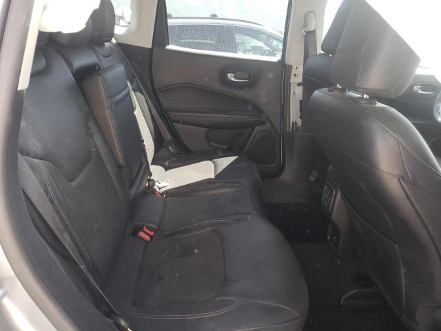 Photo 6 from auction – 2017 JEEP COMPASS LA with VIN 3C4NJDBB9HT680276