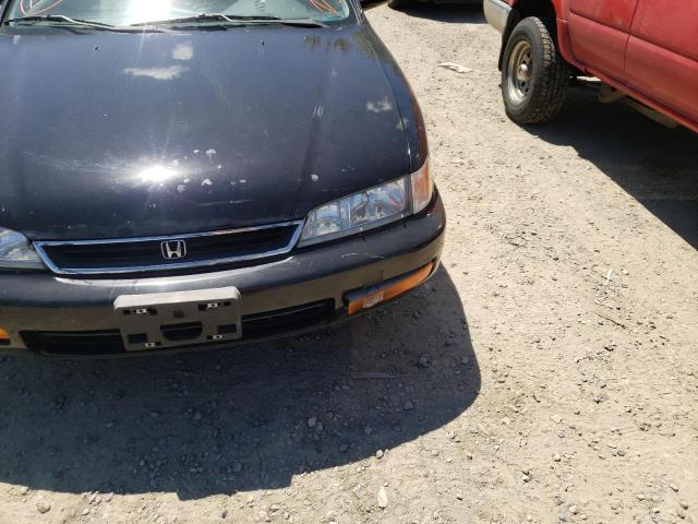 Photo 9 from auction – 1997 HONDA ACCORD EX with VIN 1HGCD5668VA243794