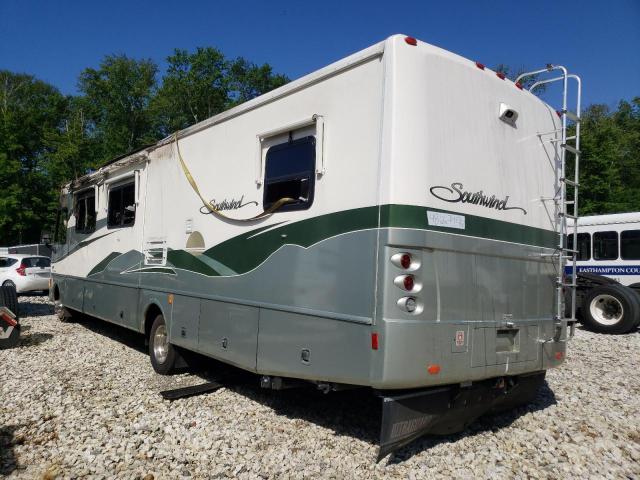 Photo 3 from auction – 2003 WORKHORSE CUSTOM CHASSIS W22 MTR HM with VIN 5B4MP67G633364094