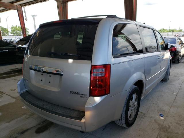صورة رقم 4 من المزاد - 2010 DODGE GRAND CARA مع VIN 2D4RN5D14AR443951