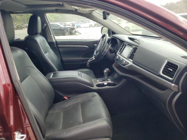 Photo 5 from auction – 2017 TOYOTA HIGHLANDER with VIN 5TDDZRFH9HS385558