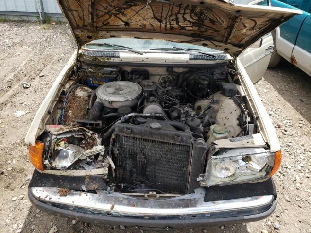 Photo 7 from auction – 1983 MERCEDES-BENZ 240 D with VIN WDBAB23A4DB401705