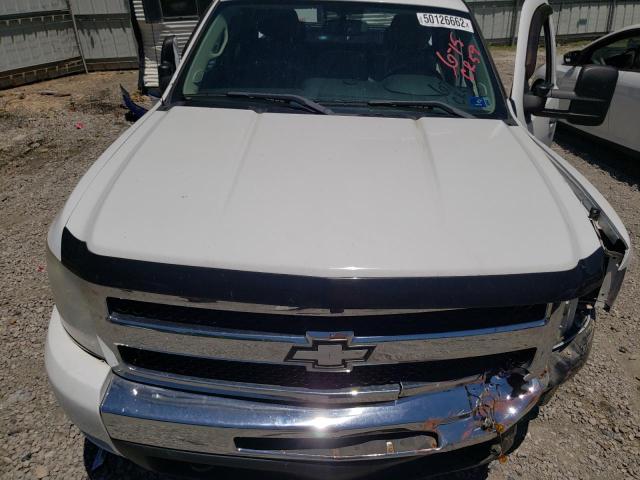 Photo 7 from auction – 2011 CHEVROLET SILVERADO with VIN 1GCRKSE35BZ355700