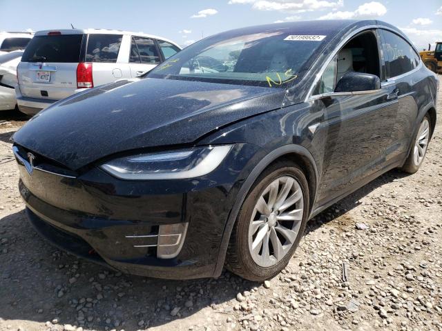 Photo 2 from auction – 2017 TESLA MODEL X with VIN 5YJXCBE23HF055261