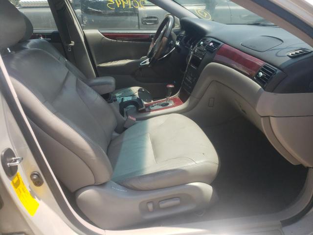 Photo 5 from auction – 2002 LEXUS ES 300 with VIN JTHBF30G625023549