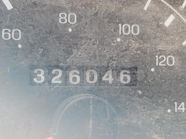 Photo 8 from auction – 2000 FORD F250 SUPER with VIN 1FTNW21F3YEB22935