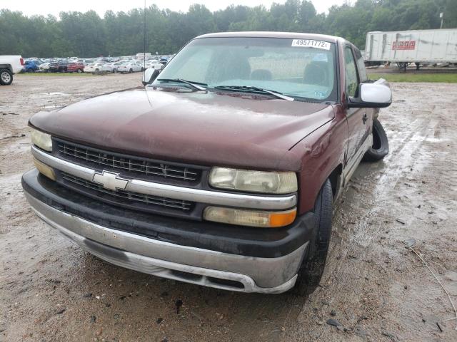Photo 2 from auction – 2000 CHEVROLET SILVERADO with VIN 1GCEC19T3YZ141202