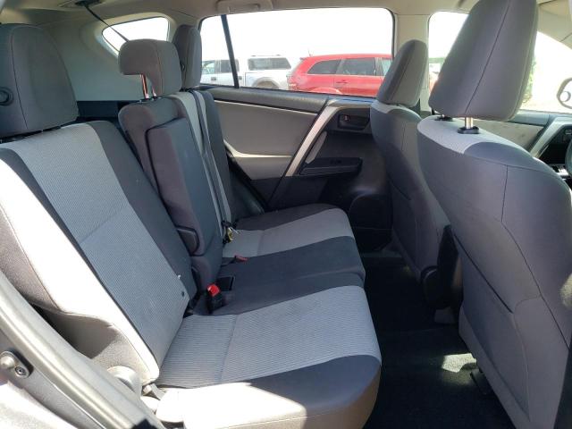 Photo 6 from auction – 2015 TOYOTA RAV4 LE with VIN JTMBFREV3FD156910