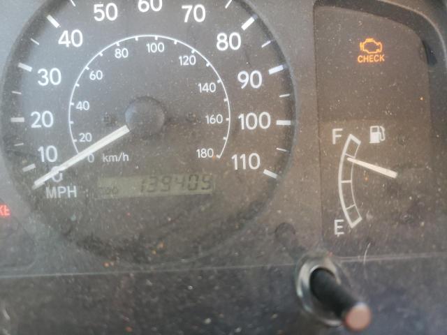 Photo 8 from auction – 2001 TOYOTA COROLLA CE with VIN 2T1BR12E21C512587
