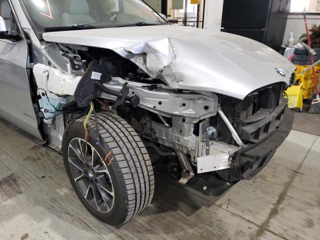 Photo 9 from auction – 2017 BMW X5 XDRIVE3 with VIN 5UXKR0C31H0V82737