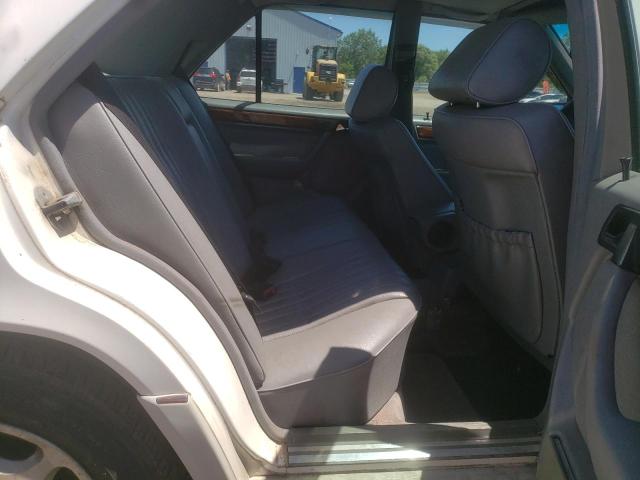 Photo 6 from auction – 1995 MERCEDES-BENZ E 300D with VIN WDBEB31E5SC172486