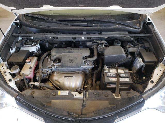 Photo 7 from auction – 2016 TOYOTA RAV4 LE with VIN JTMBFREV0GJ094191