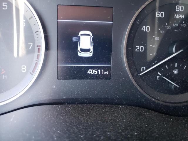 Photo 8 from auction – 2020 HYUNDAI TUCSON SE with VIN KM8J23A47LU212775