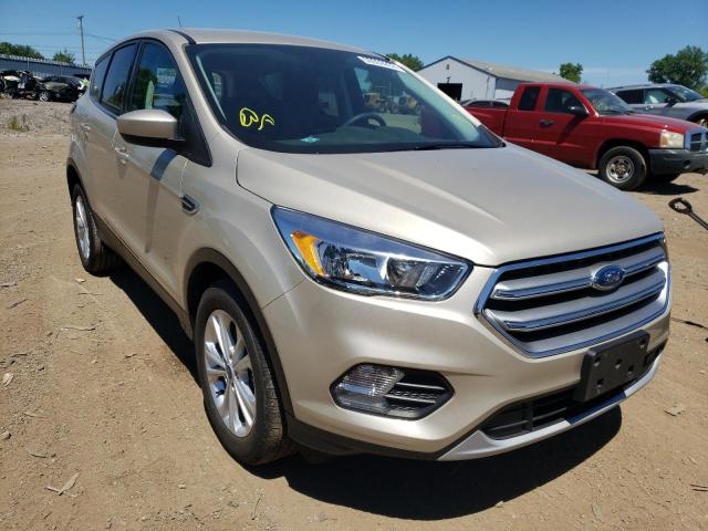 FORD ESCAPE SE 2017 with VIN 1FMCU0G99HUF09946 - Photo from auction