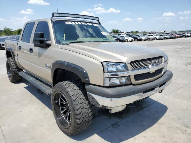 CHEVROLET SILVERADO 2004 with VIN 2GCEC13T041357438 - Photo from auction
