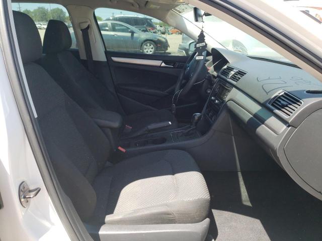 Photo 5 from auction – 2014 VOLKSWAGEN PASSAT with VIN 1VWAP7A33EC026466
