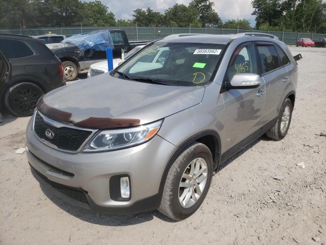 Photo 2 from auction – 2015 KIA SORENTO LX with VIN 5XYKT3A64FG640414