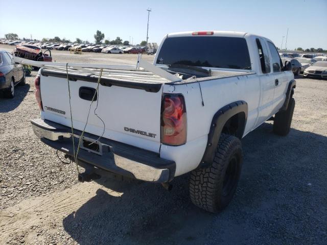 Photo 4 from auction – 2004 CHEVROLET SILVERADO with VIN 2GCEC19V041100806