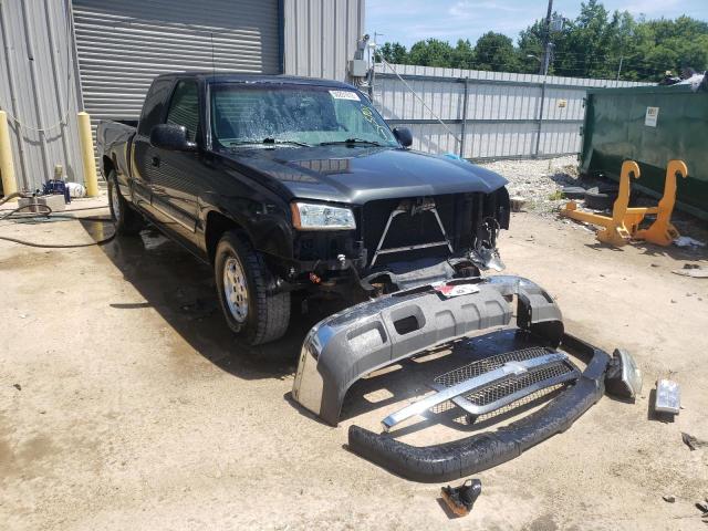 CHEVROLET SILVERADO 2003 with VIN 2GCEC19V831368436 - Photo from auction