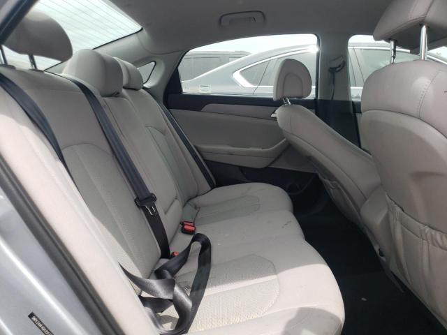 Photo 6 from auction – 2016 HYUNDAI SONATA SE with VIN 5NPE24AF4GH351775