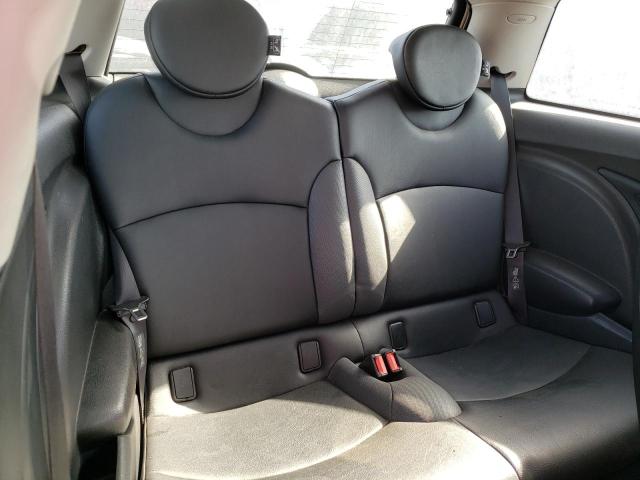 Photo 6 from auction – 2007 MINI COOPER with VIN WMWMF335X7TT52887