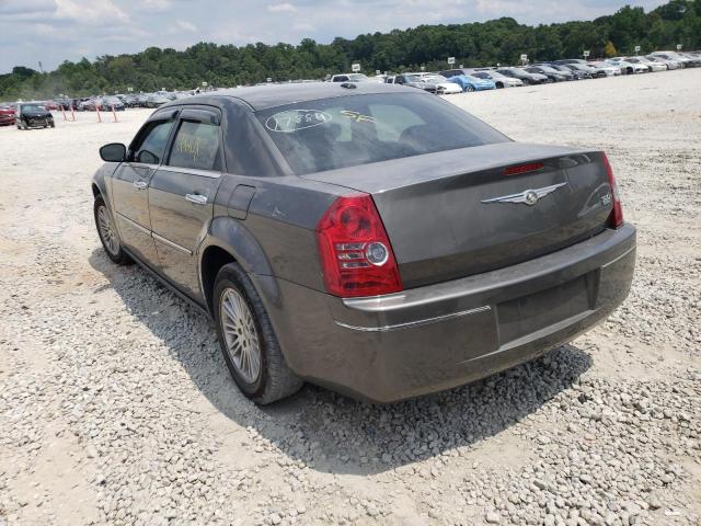 Photo 3 from auction – 2010 CHRYSLER 300 TOURIN with VIN 2C3CA5CV4AH180289