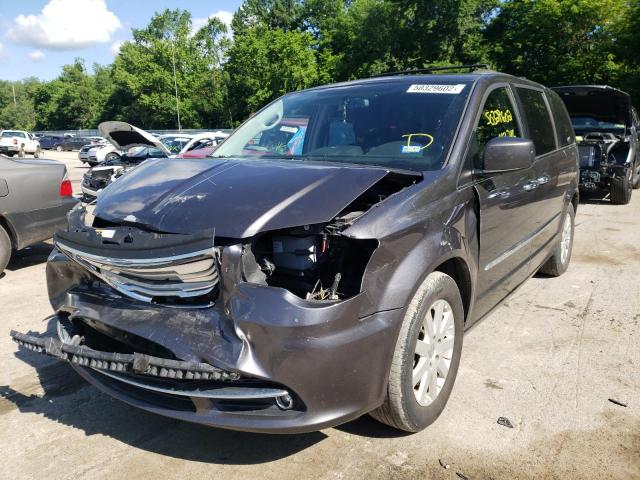 Photo 2 from auction – 2015 CHRYSLER TOWN & COU with VIN 2C4RC1BG7FR698104