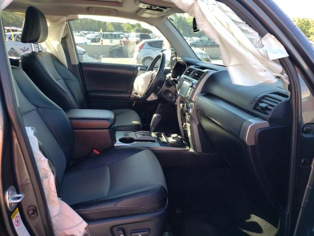 Photo 5 from auction – 2016 TOYOTA 4RUNNER SR with VIN JTEBU5JR2G5345322