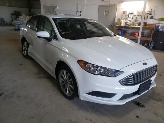 FORD FUSION SE 2017 with VIN 3FA6P0LU9HR191052 - Photo from auction