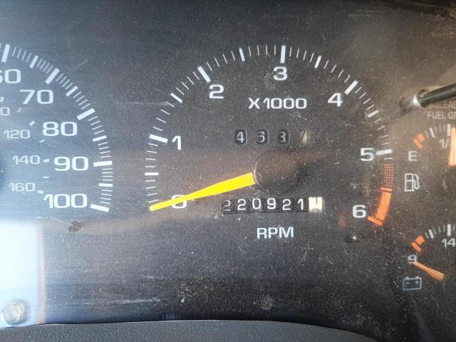 Photo 8 from auction – 1997 GMC JIMMY with VIN 1GKDT13W2V2507576