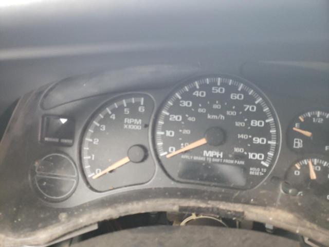 Photo 8 from auction – 2002 CHEVROLET SUBURBAN K with VIN 3GNFK16Z82G299047