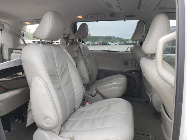 Photo 6 from auction – 2011 TOYOTA SIENNA XLE with VIN 5TDYK3DC7BS044385