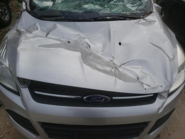 Photo 7 from auction – 2016 FORD ESCAPE SE with VIN 1FMCU9G99GUB27564